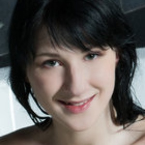 Busty Yenta - Pornstar profile photo