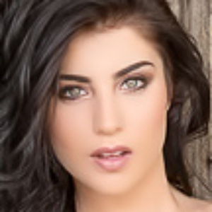 Elle Georgia - Pornstar profile photo