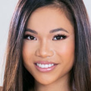 Vina Sky - Pornstar profile photo